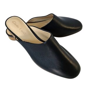 Clarks Pure Blush Black Leather Mules Womens 8.5 Classic Minimalist Comfort